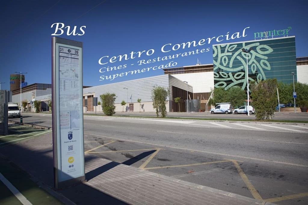Piso Ideal Con Wifi Parking Y Desayuno Murcia Exterior foto